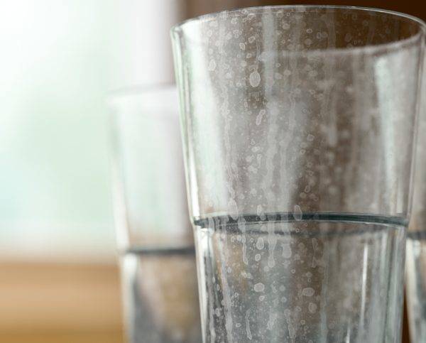 sp材质334-50款玻璃水渍污渍Alpha纹理贴图4K高清无缝黑白灰度